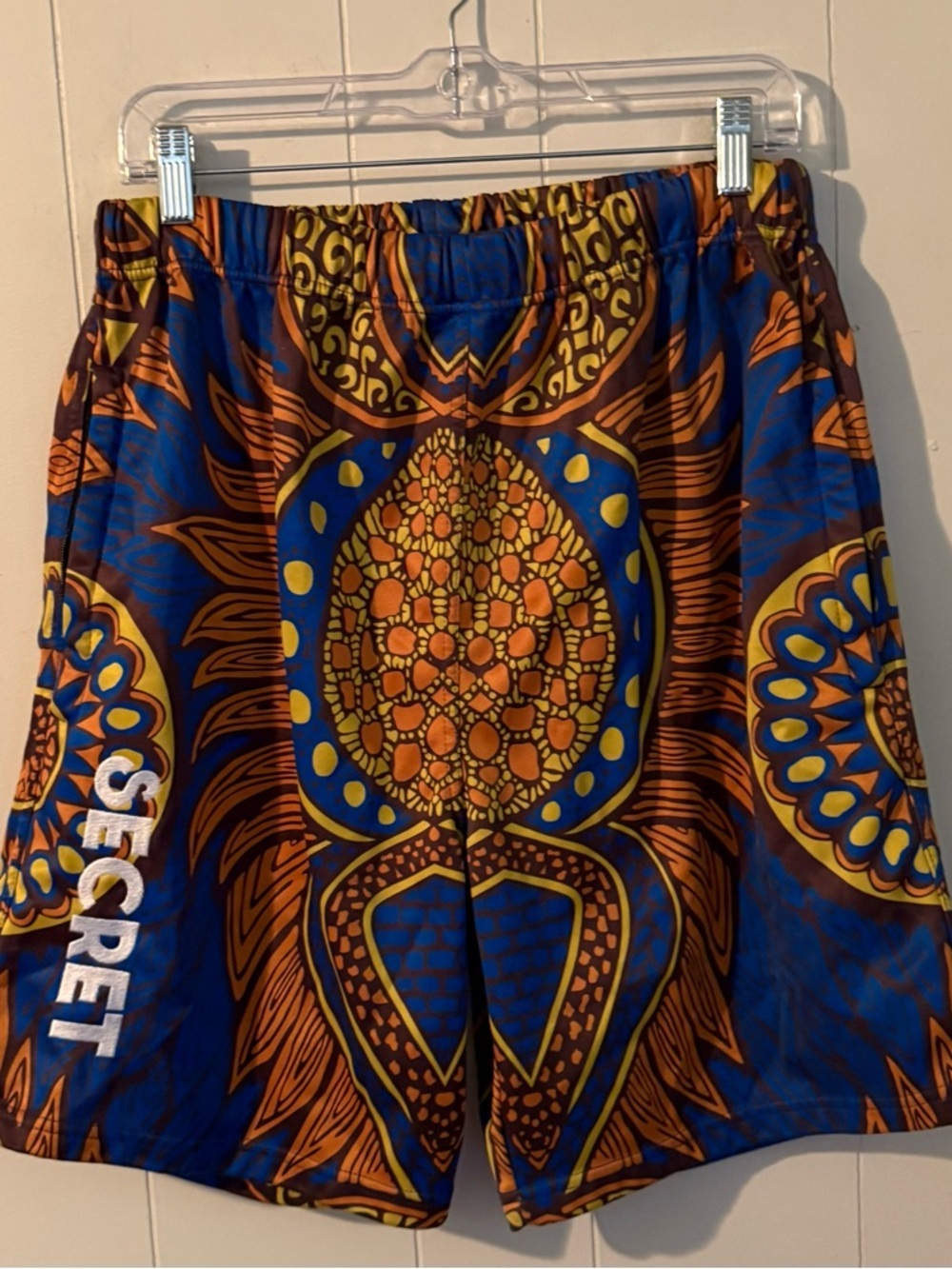 Secret Scientist Men’s Urban Tribal Shorts, Size XL